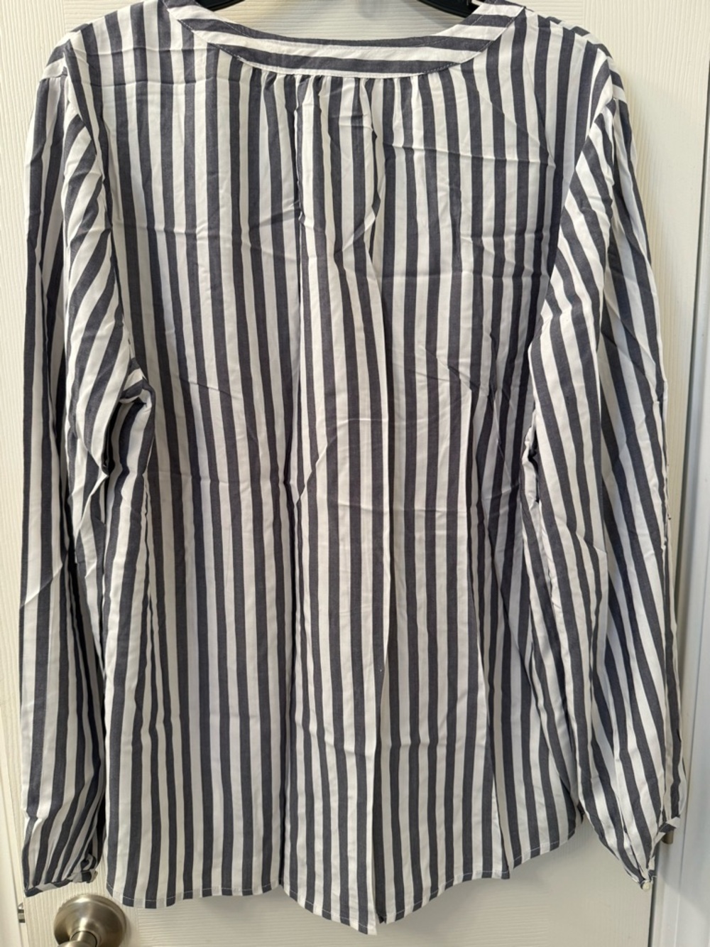Old Navy Blue and White Vertical Stripe Shirt - Picture 3 of 4